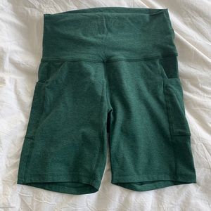 Beyond Yoga Spacedye Pockets Biker Shorts M